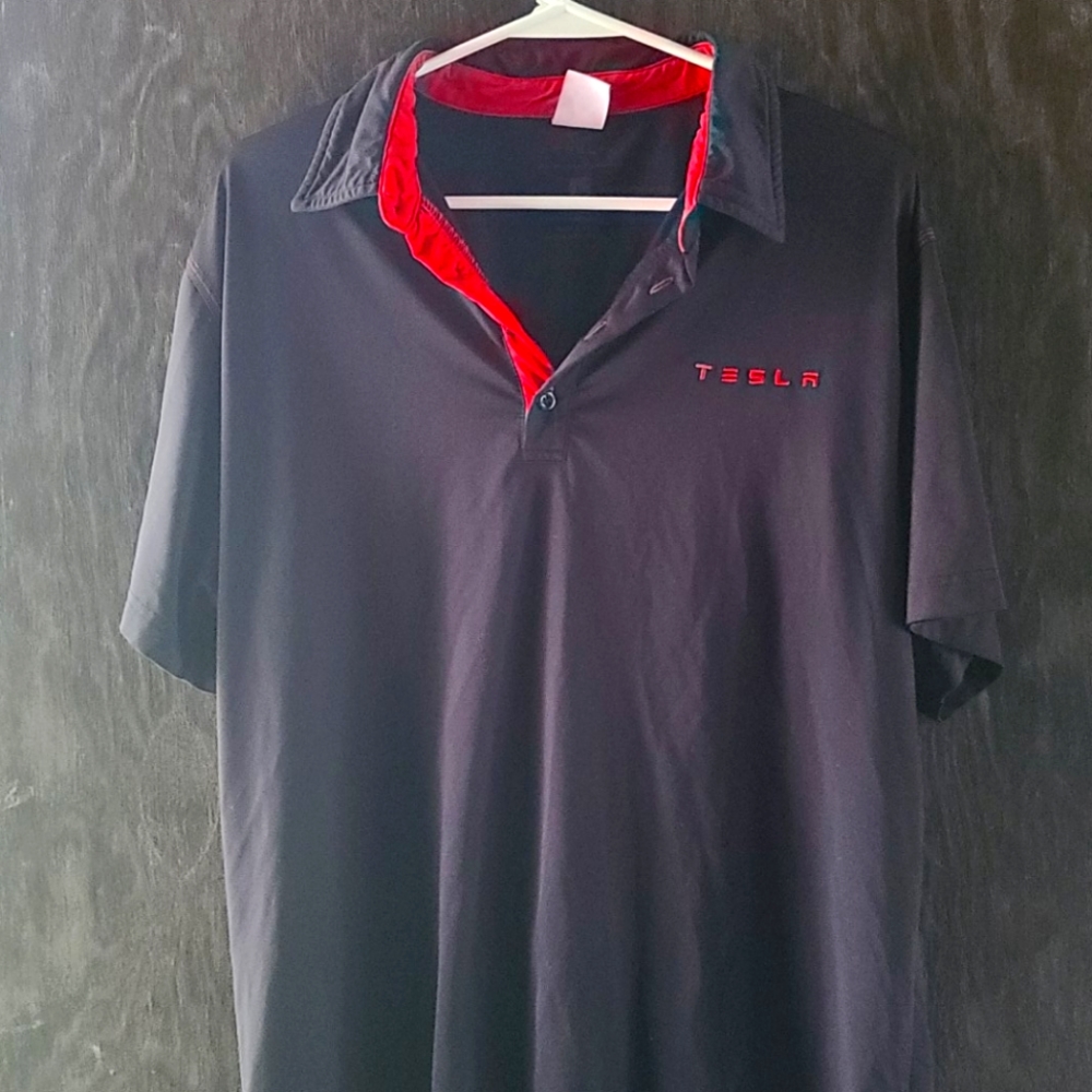 Used Large Tesla polos